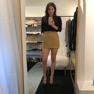 Intermix Magda Suede Mini (New w/ tags!)